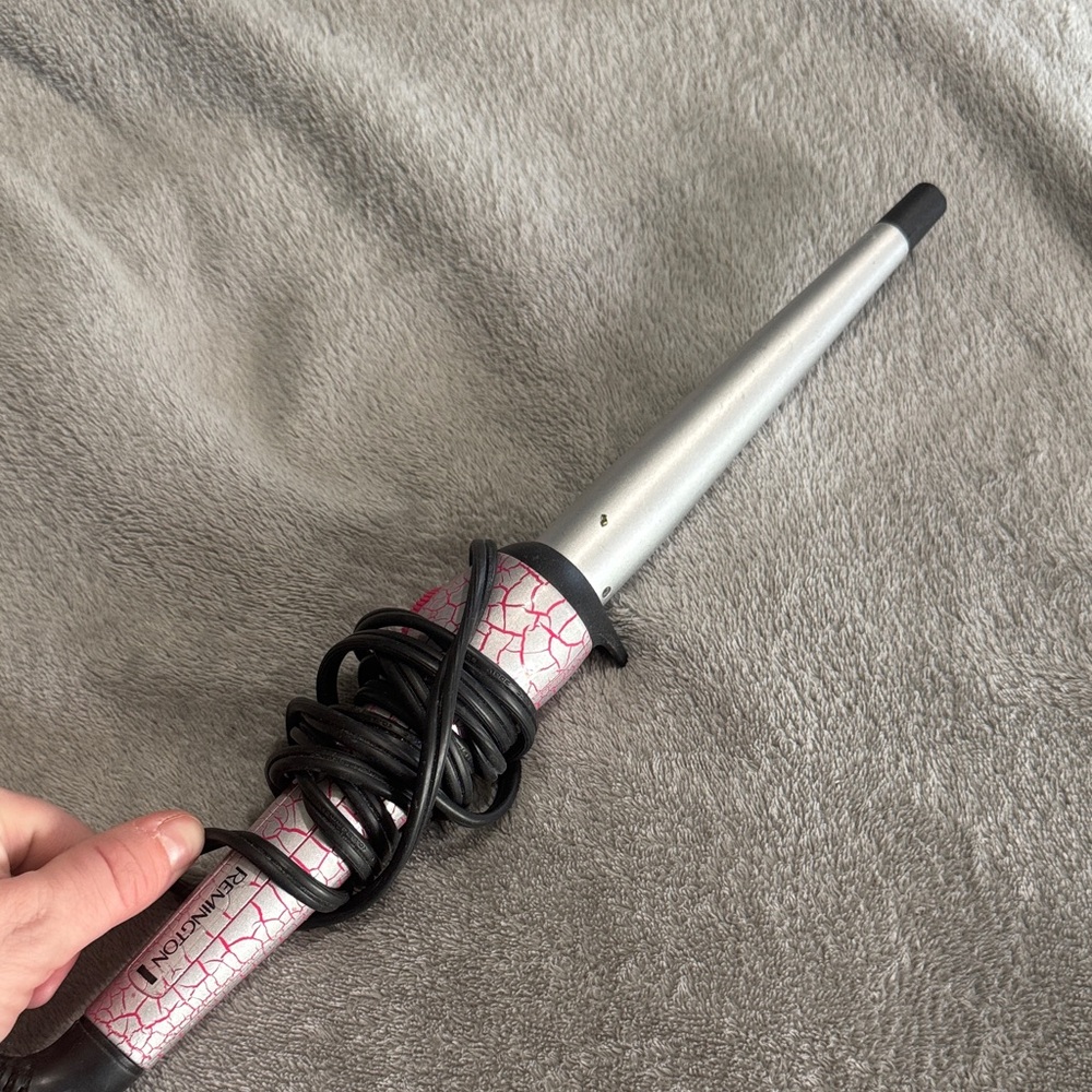 Remington Silver and Pink Hair Curler